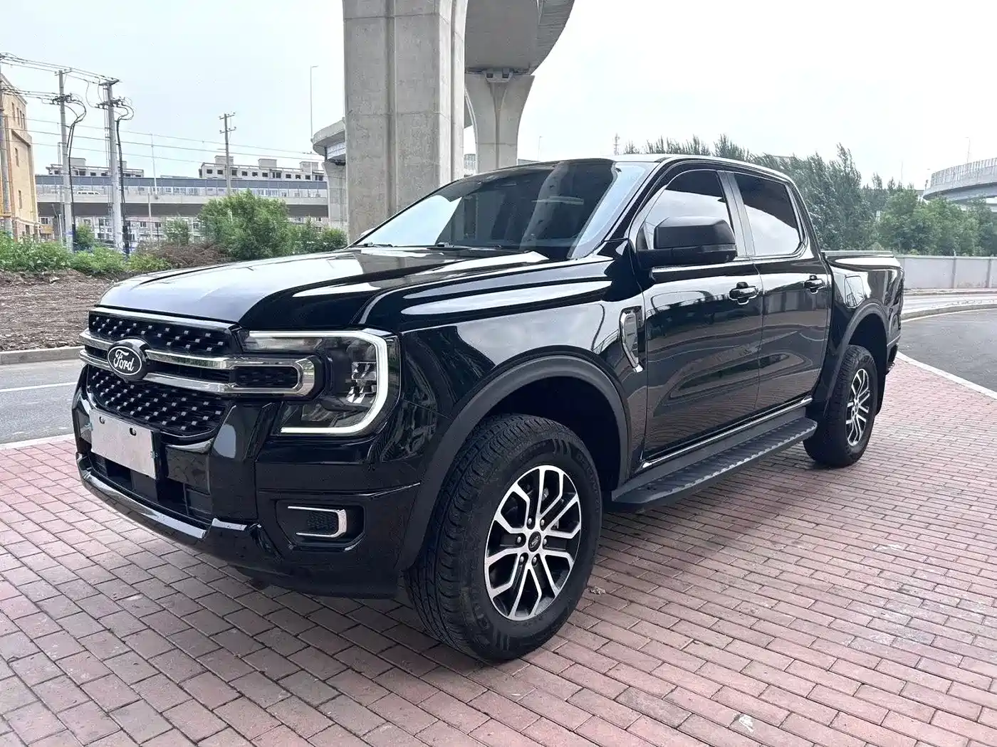 Фото 1 - Ford Ranger