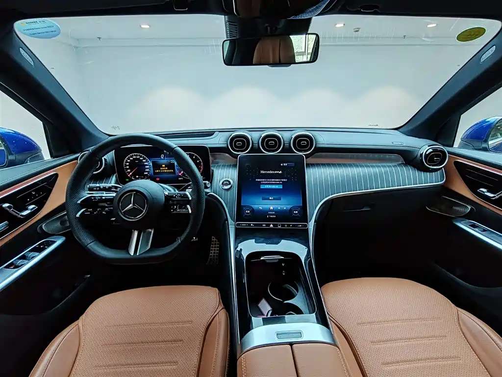 Mercedes-Benz GLC 2023 GLC 300 L 4MATIC Luxury 7-Seater фото 10