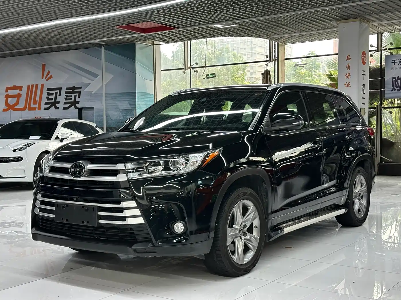 Toyota Highlander 2018 2.0T 2WD Luxury 7-Seater China VI