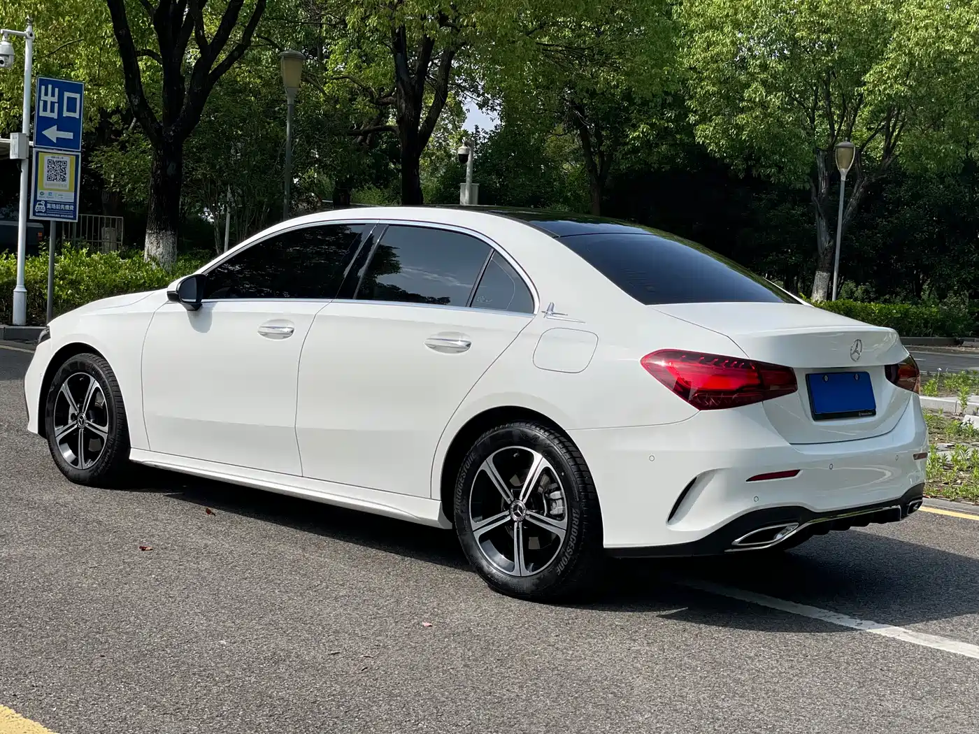Mercedes-Benz A-Class 2025 Facelift A 200 L Fashion Edition фото 14