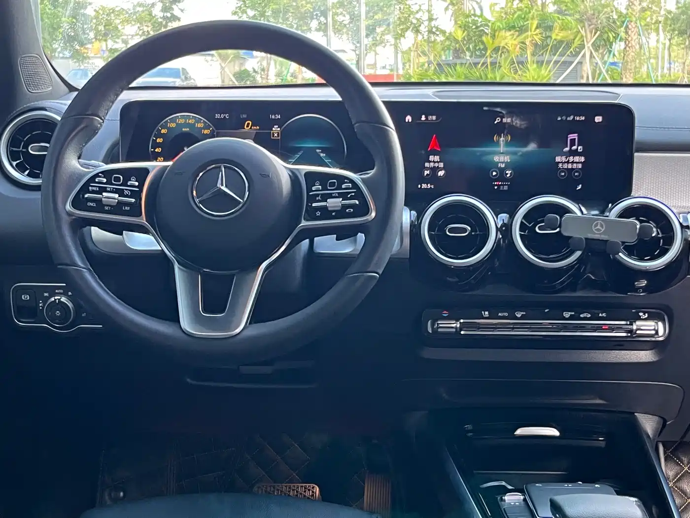Mercedes-Benz GLB 2023 GLB 200 Dynamic фото 11