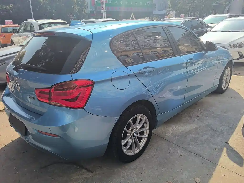 BMW 1 Series (Import) 2018 2016 118i Leading