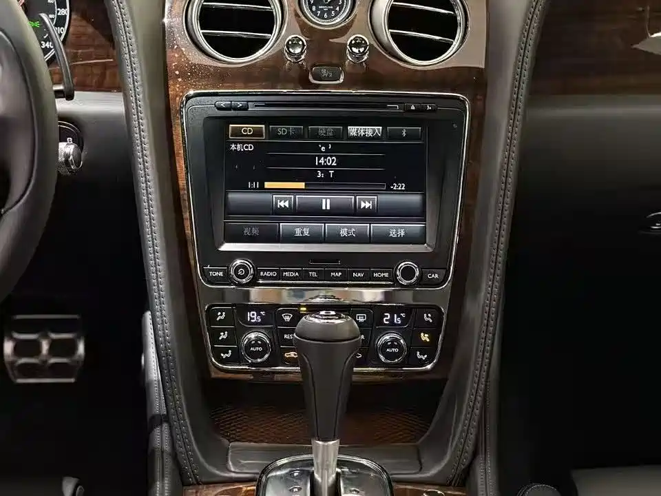 Bentley Continental 2013 2014 4.0T GT V8 S Convertible Standard