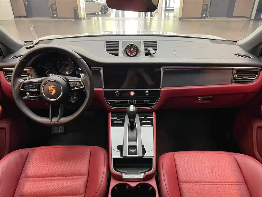 Porsche Macan 2023 Macan GTS 2.9T фото 6