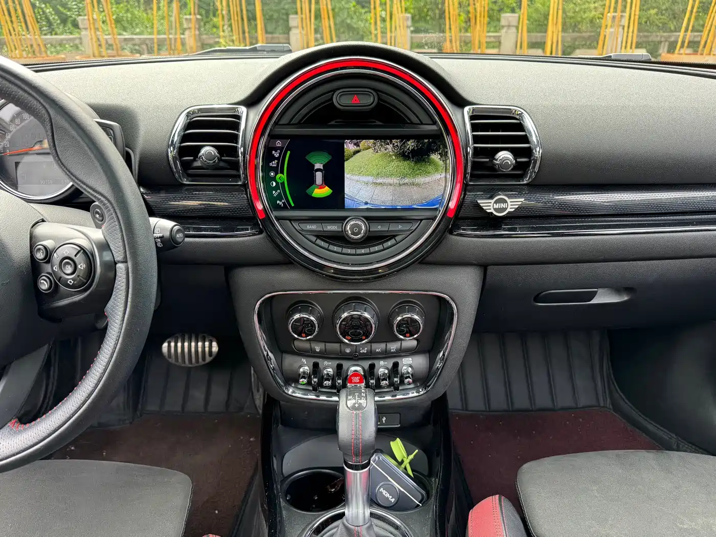 Фото 19 - MINI CLUBMAN