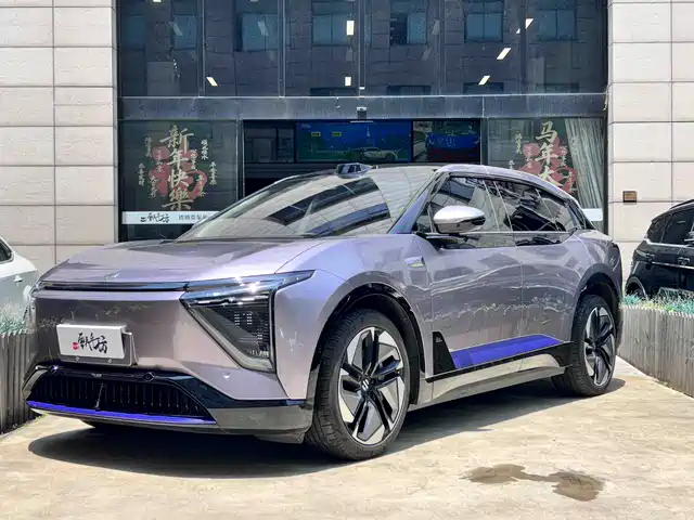  HiPhi HiPhi Y 2023 560km Elite Edition