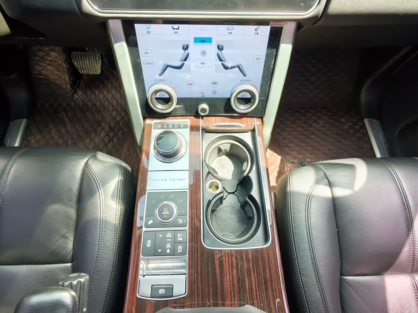 Land Rover Range Rover 2017 3.0 SC V6 Vogue фото 15