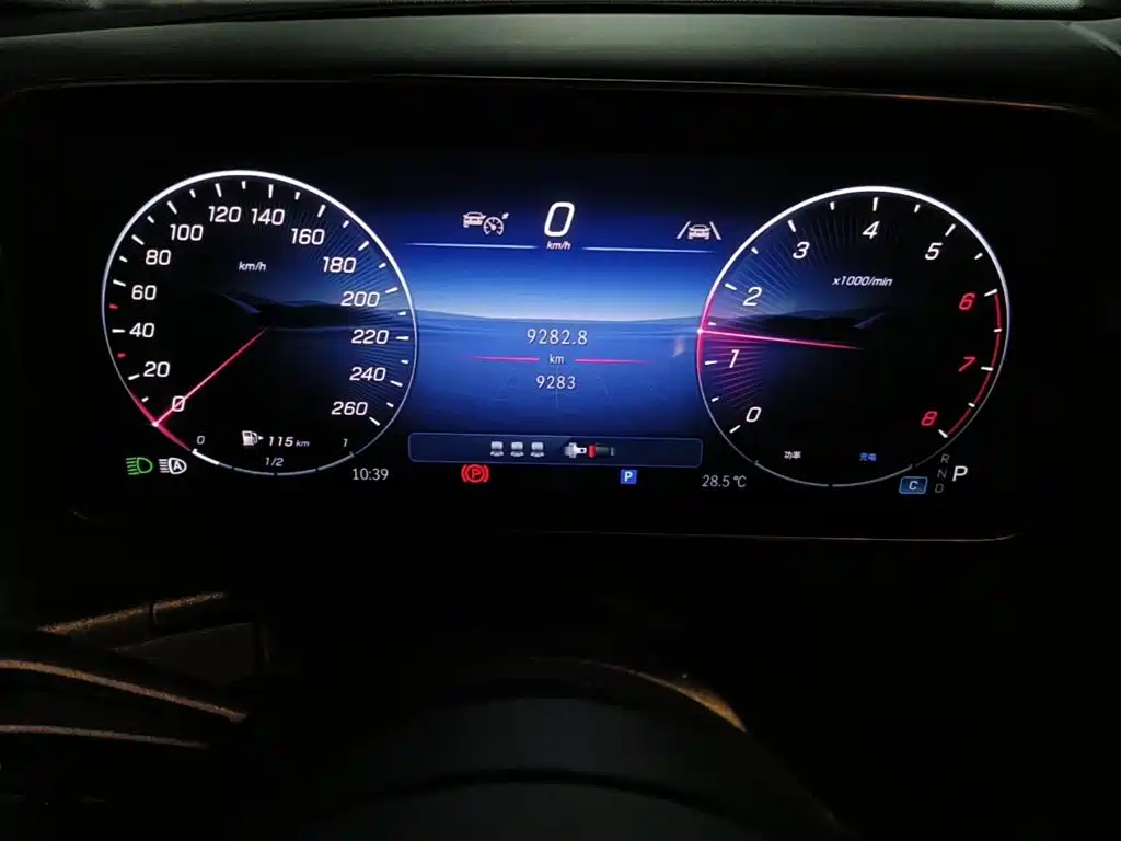 Фото 4 - Mercedes-Benz GLC