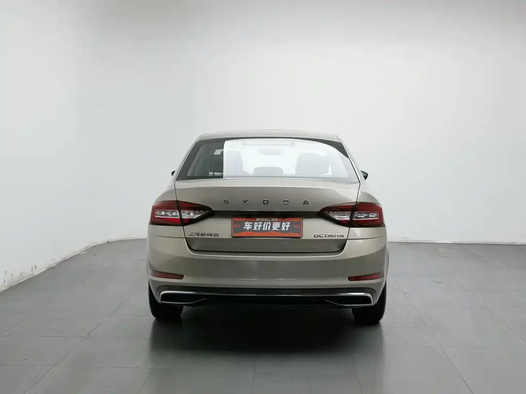 Photo 4 - Škoda Octavia