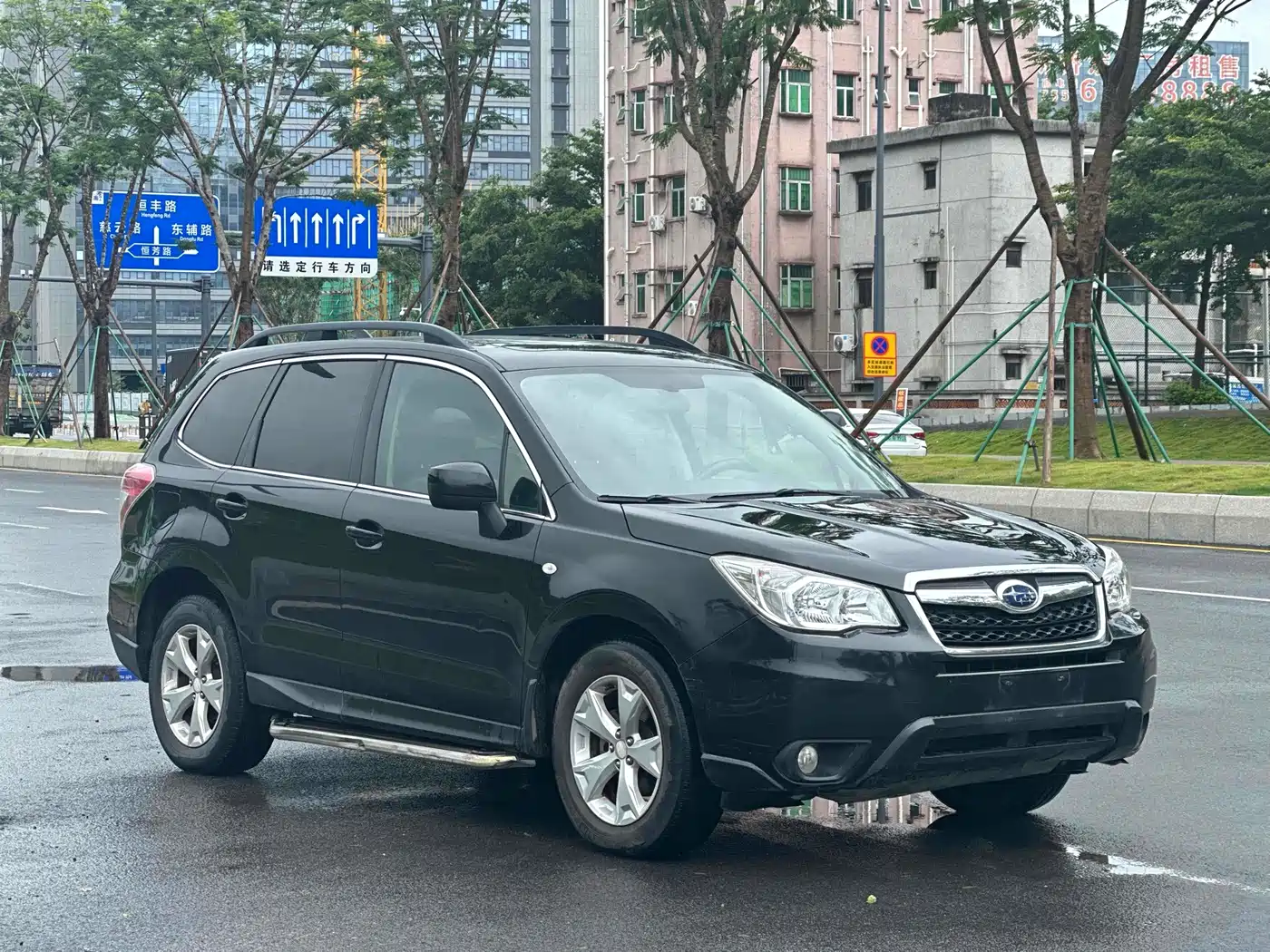 Subaru Forester 2014 2.5i Automatic Elite Edition фото 3