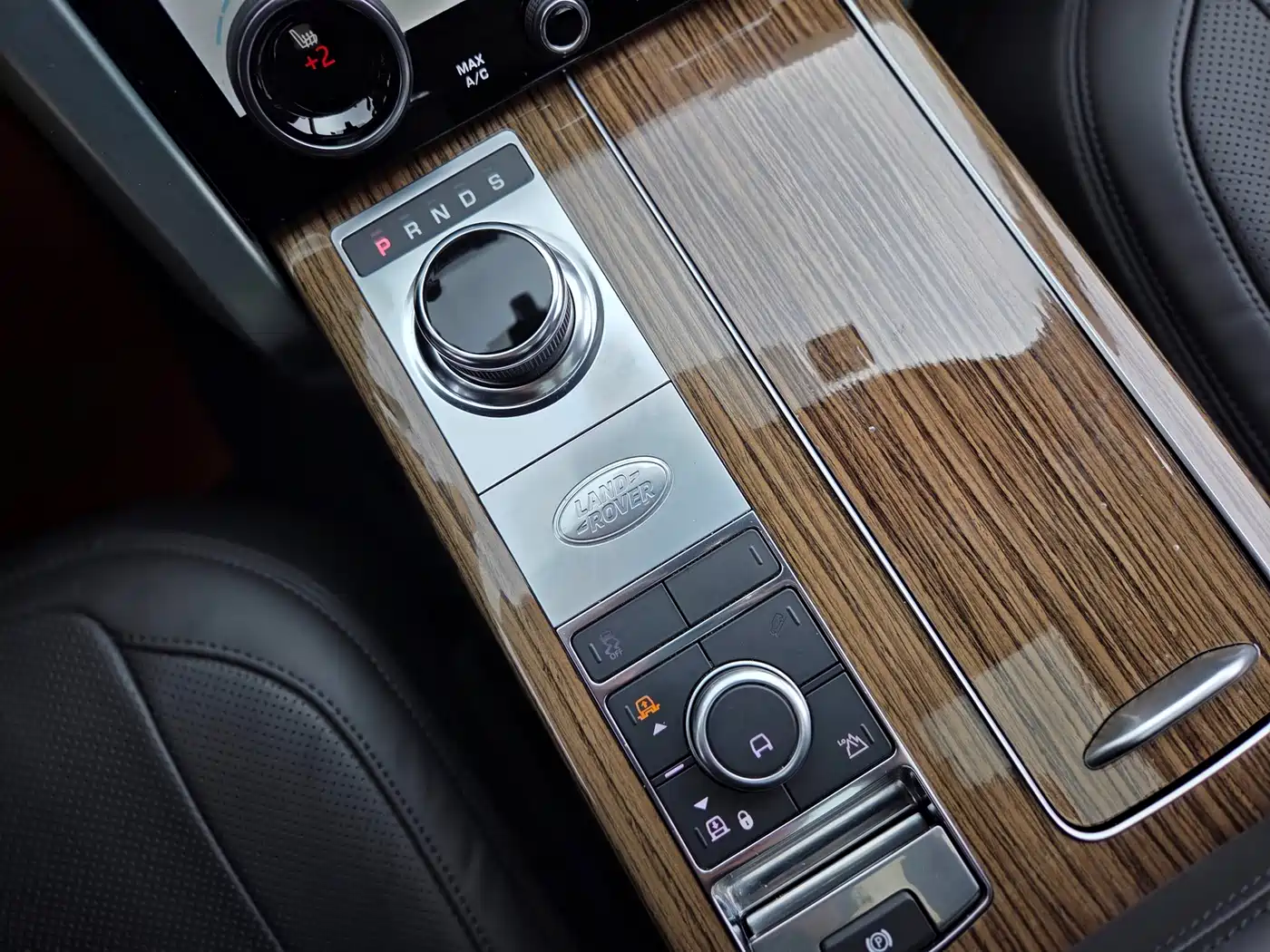 Land Rover Range Rover 2019 3.0 SC V6 Heritage Extended Edition фото 13