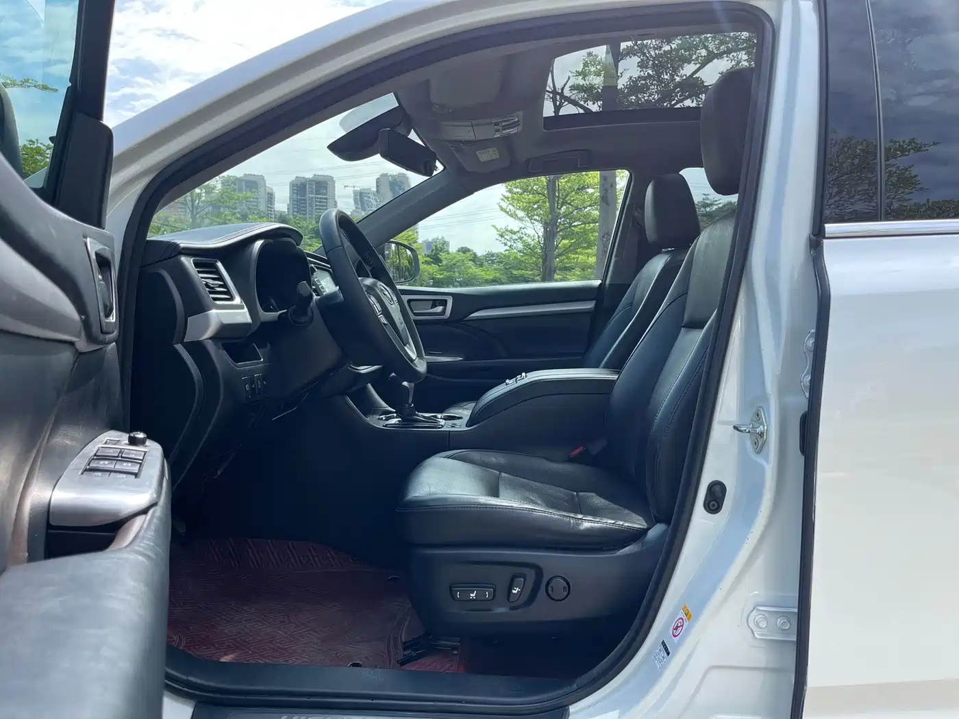 Toyota Highlander 2018 2.0T 4WD Luxury 7-seater (China V) фото 12
