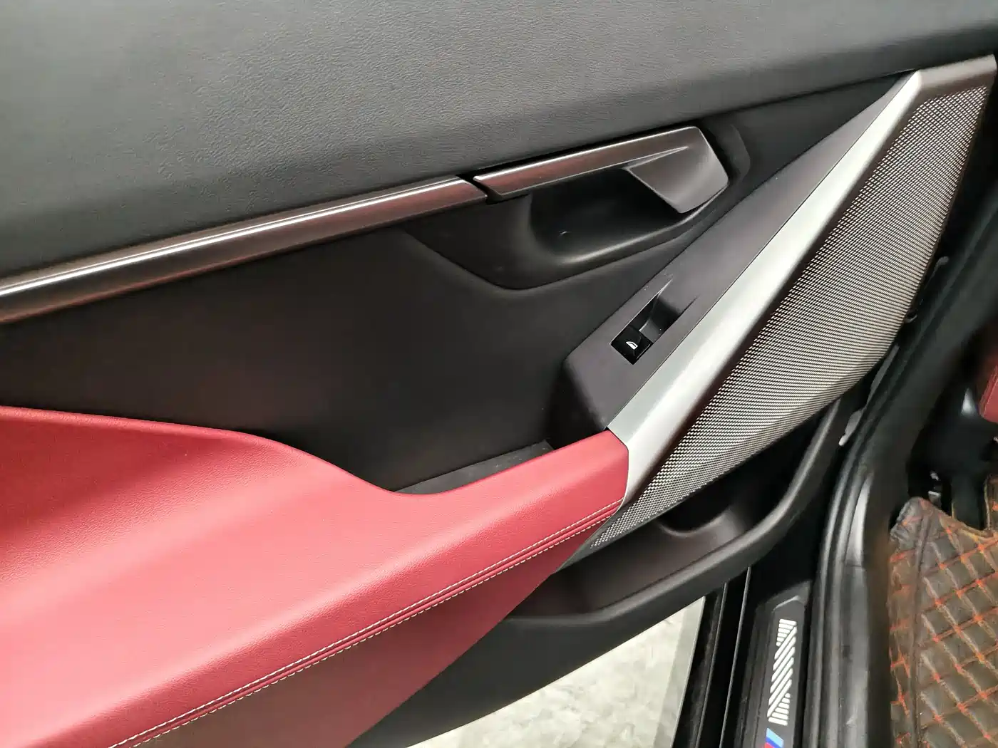 BMW 5 Series 2025 525Li M Sport Package фото 11