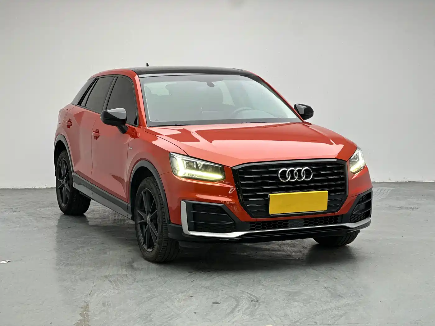Audi Q2L 2018 35 TFSI Launch Exclusive Edition China VI фото 3