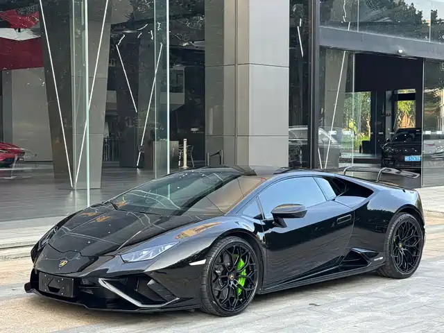 Lamborghini Huracán Huracán EVO RWD