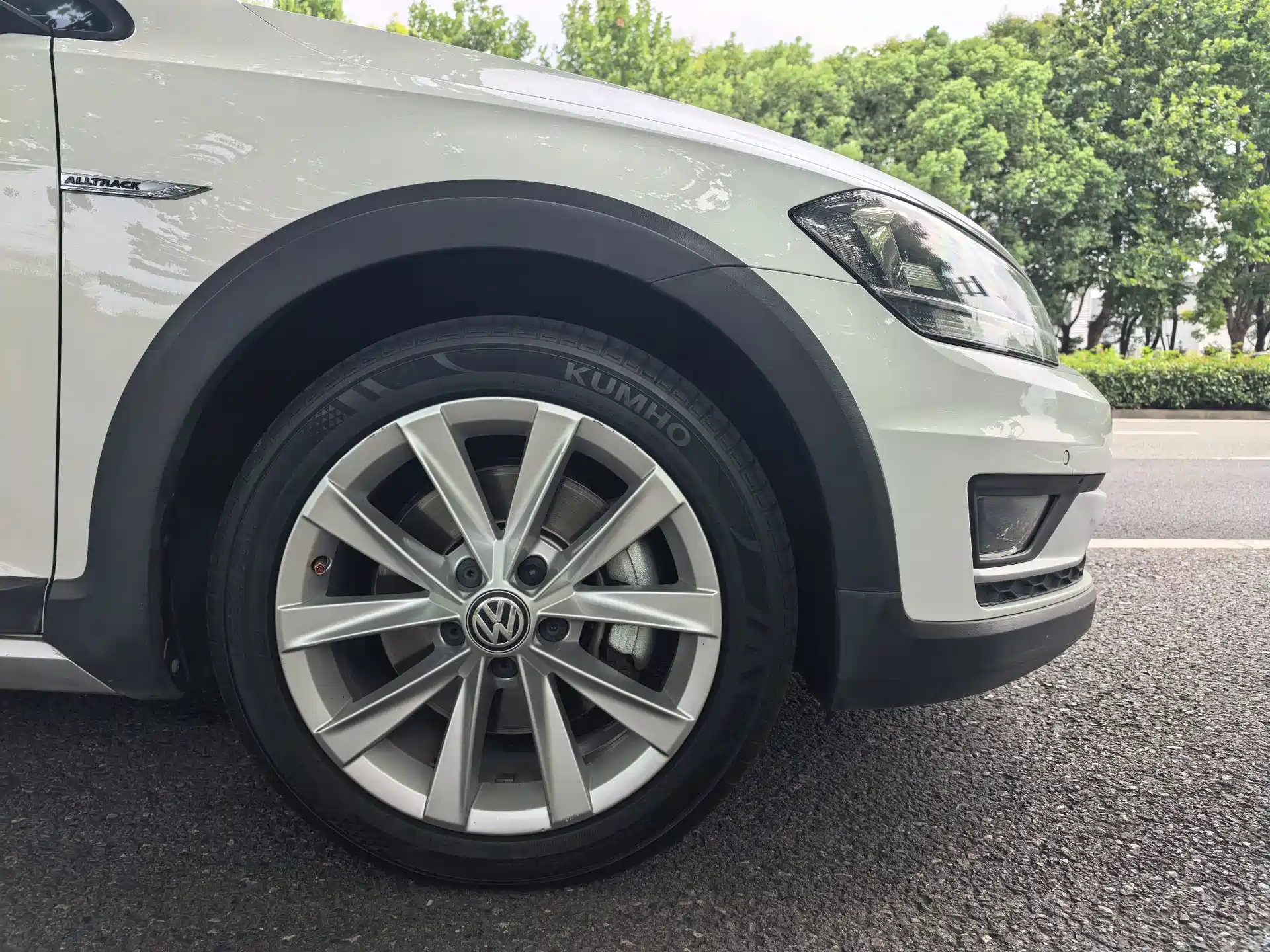 صورة 17 - Volkswagen Golf (Import)