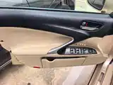 Фото 7 - Lexus IS
