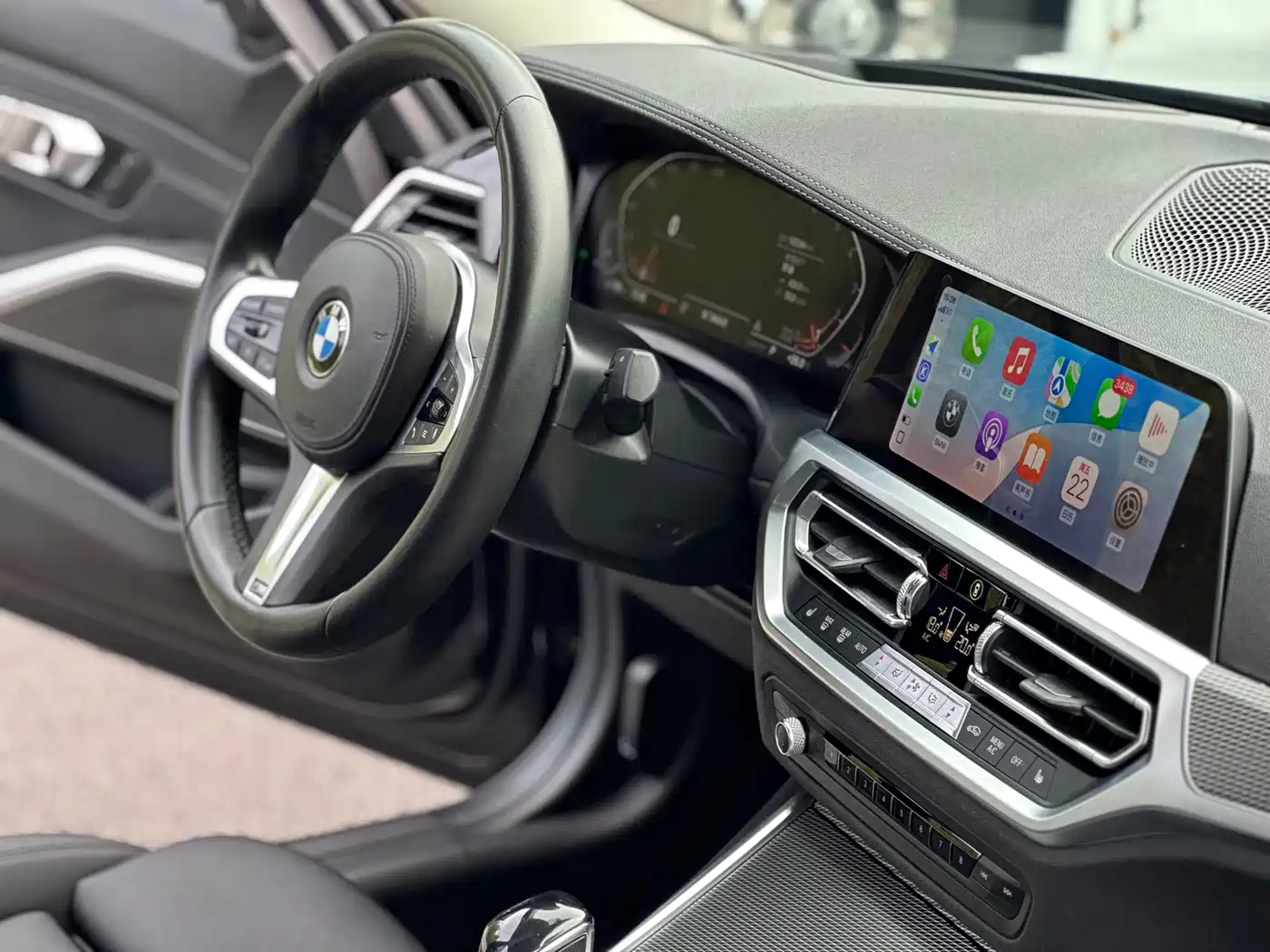 BMW 3 Series 2020 330i M Sport Blackout Package фото 18