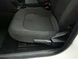 Photo 20 - Volkswagen Jetta