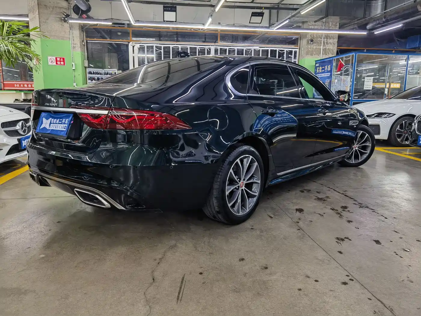 JAGUAR XFL