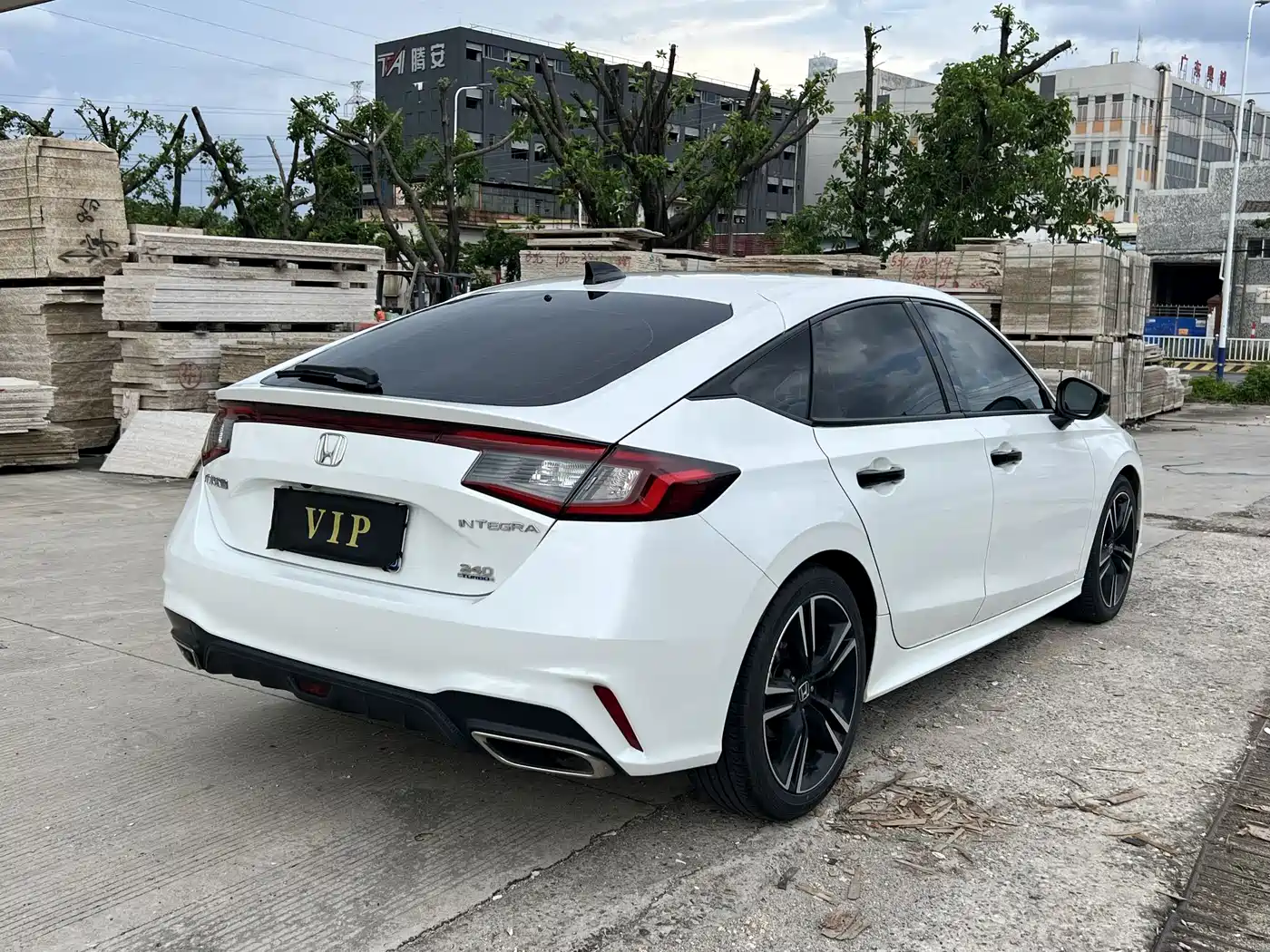 Honda Integra 2025 2023 HATCHBACK 240TURBO CVT Phantom Night Luxury Edition
