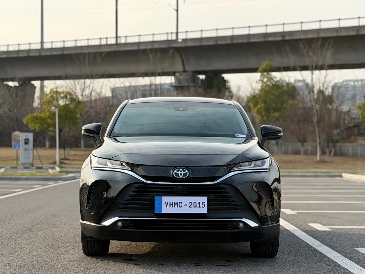 TOYOTA LING FANG HARRIER
