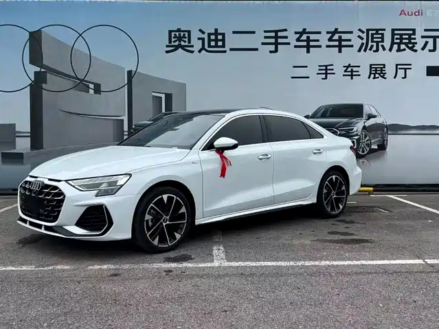 AUDI A3 2026