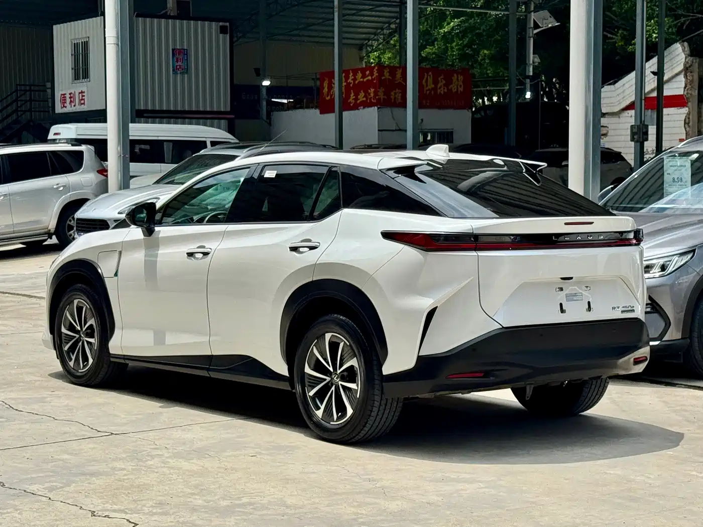 Lexus RZ 2023 2023 450e 4WD Deluxe