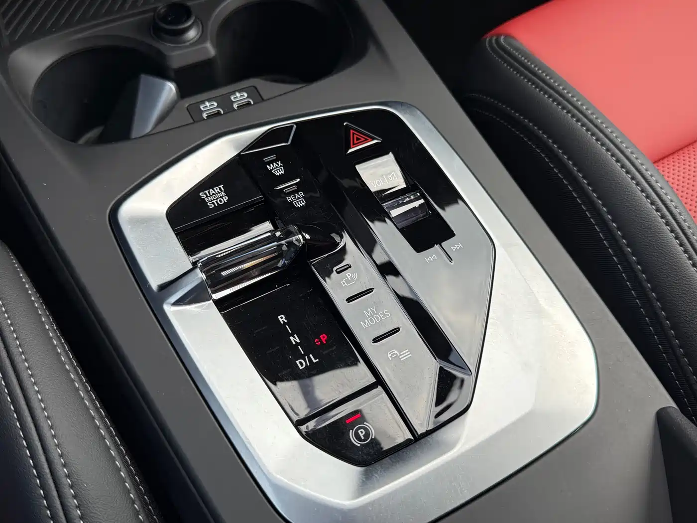 BMW 2 Series 2025 225L M Sport Moonlight Package фото 9