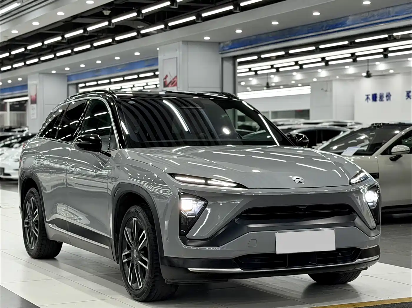 Фото 3 - NIO ES6