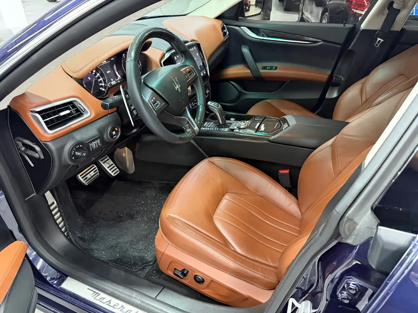 صورة 7 - Maserati Ghibli
