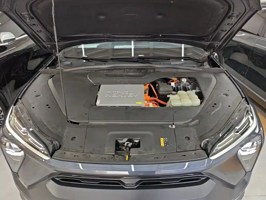 Фото 20 - NIO ES6