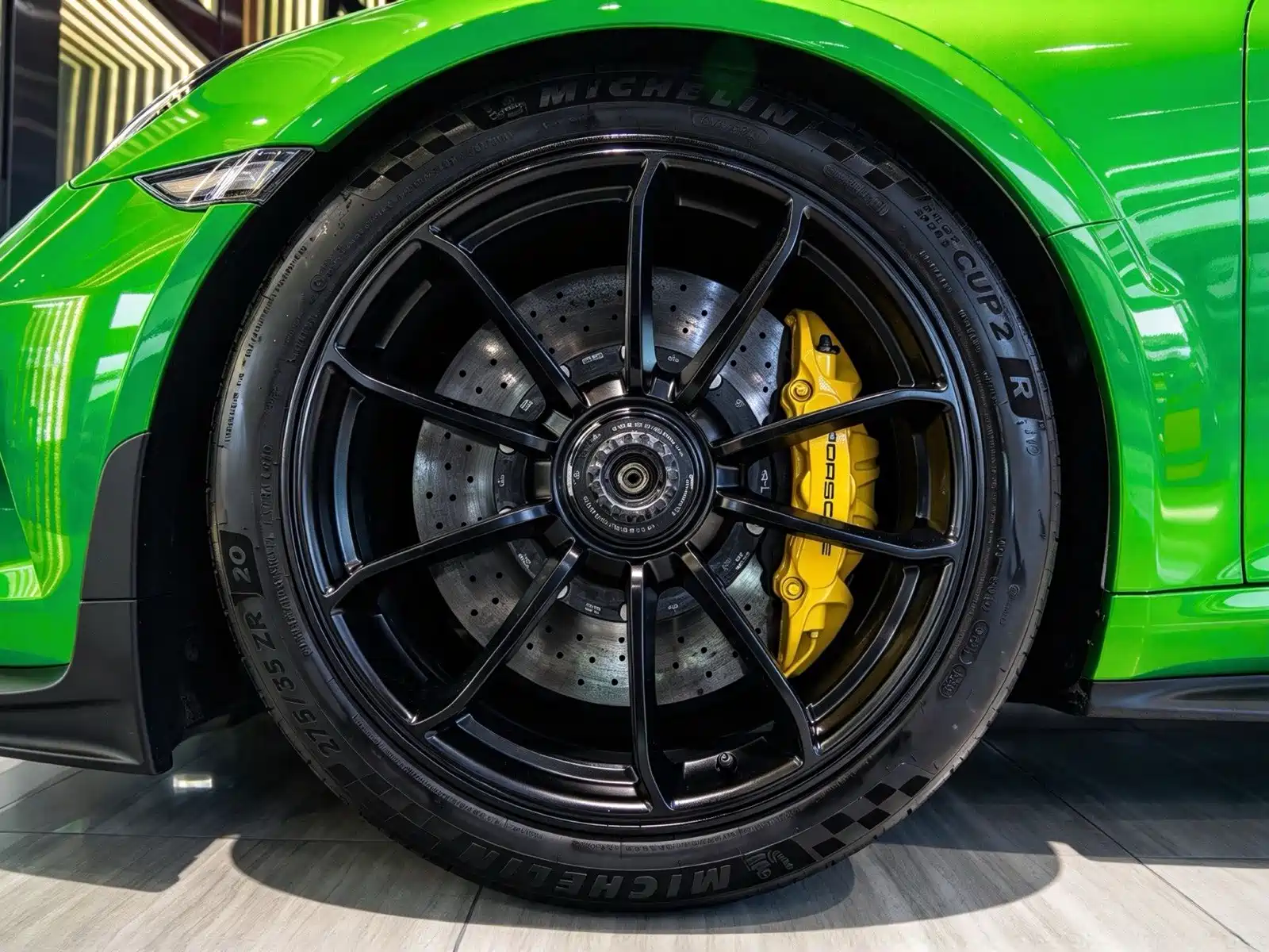 Photo 10 - Porsche 911