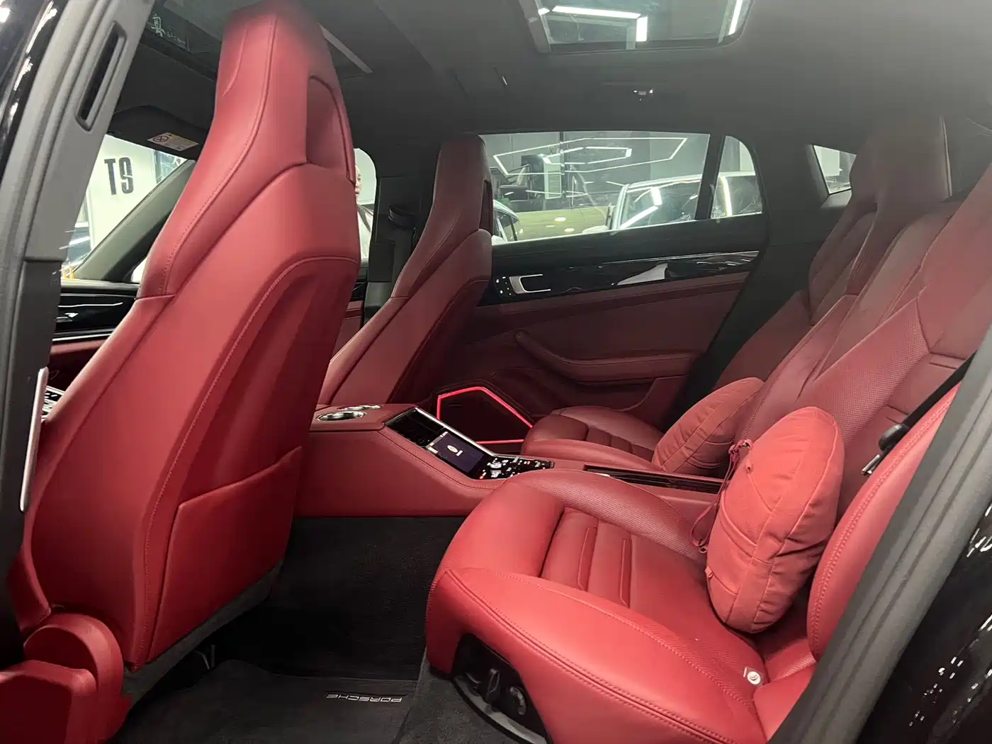 Porsche Panamera 2022 Panamera Executive Long Wheelbase 2.9T фото 7