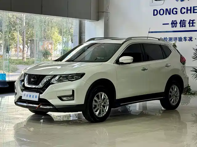 Nissan X-Trail 2023 Classic 2.0L 2WD Smart Premium Edition — фото 1