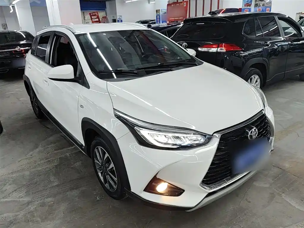 Toyota YARiS L Zhi Xuan 2022 Zhi Xuan X 1.5L CVT Luxury PLUS Edition фото 4