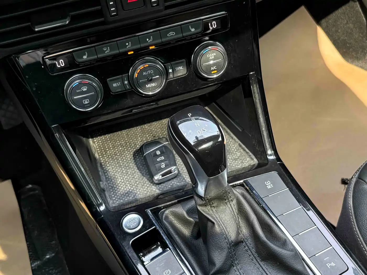 Volkswagen Passat 2019 330TSI Elite Version China VI фото 21