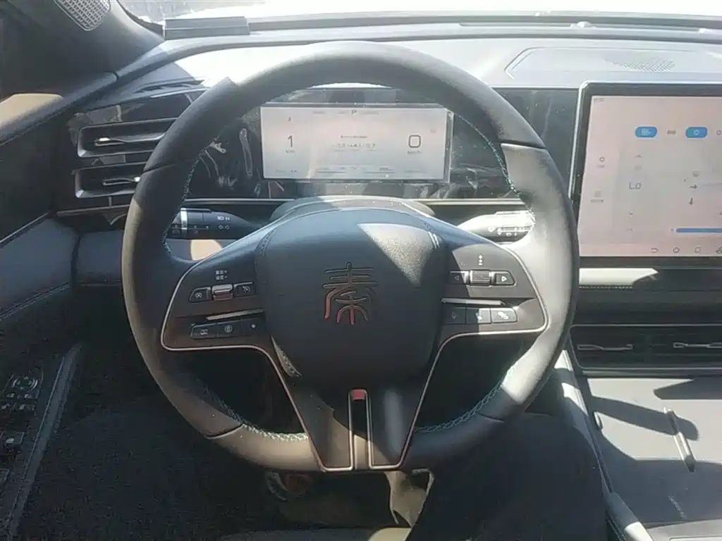 BYD Qin L 2024 DM-i 80KM Superior фото 11
