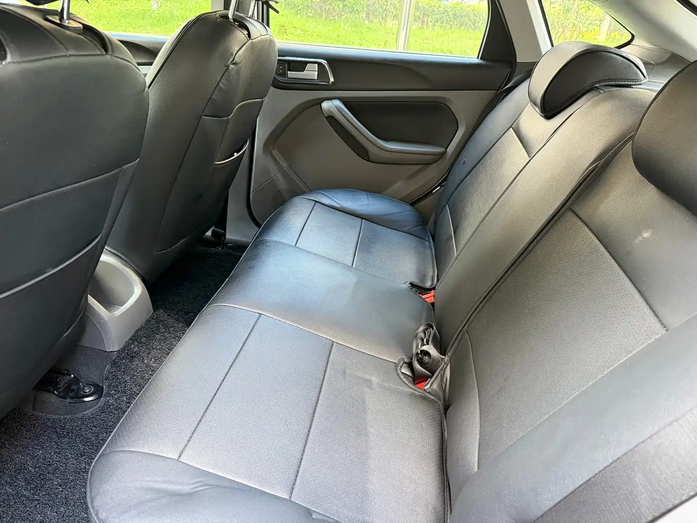 Фото 9 - Ford Focus