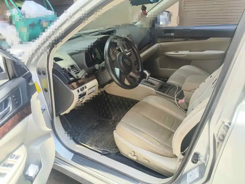 Photo 8 - Subaru Outback