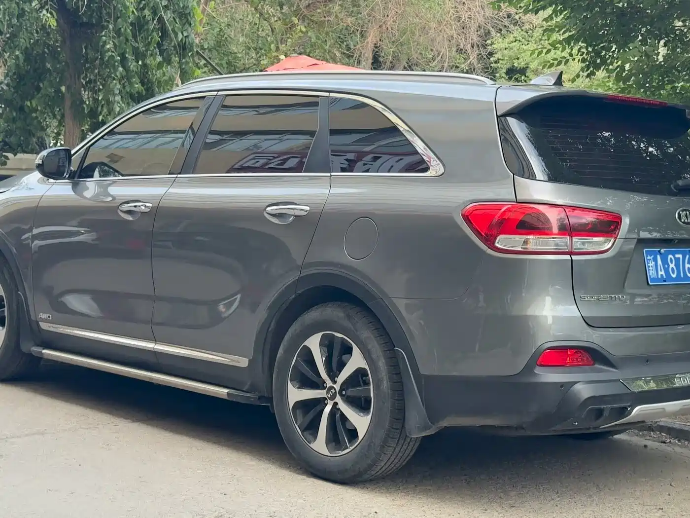 Kia Sorento 2015 2015 Sorento L 2.4L Gasoline 4WD Elite 7-seater China IV