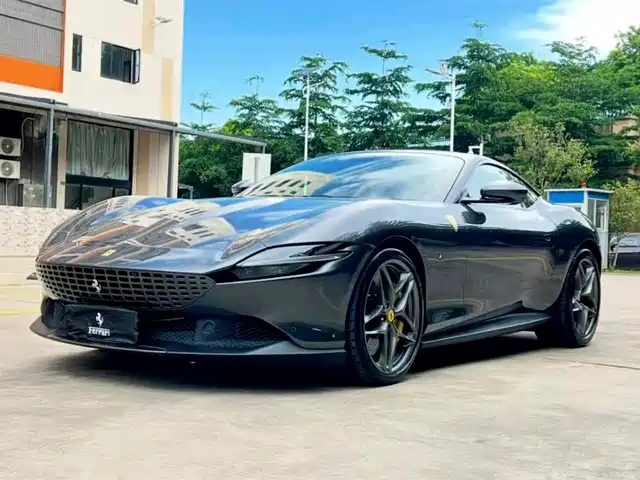 Ferrari Roma 3.9T V8