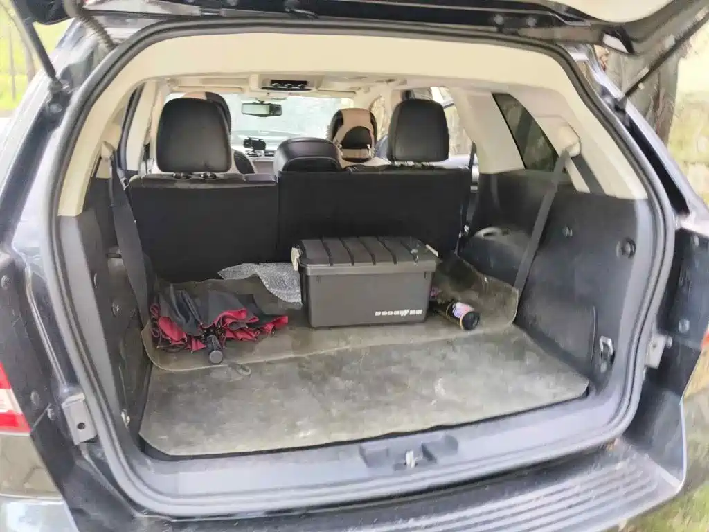 Dodge Journey 2013 2013 Model 2.4L 2WD Premium Edition