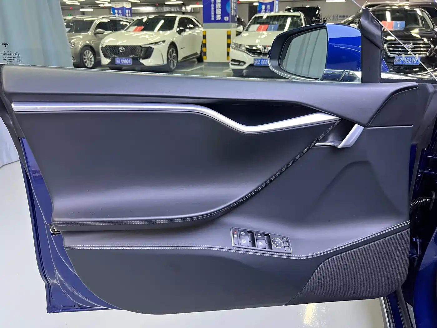 Tesla Model S 2016 2015 Model S 70D