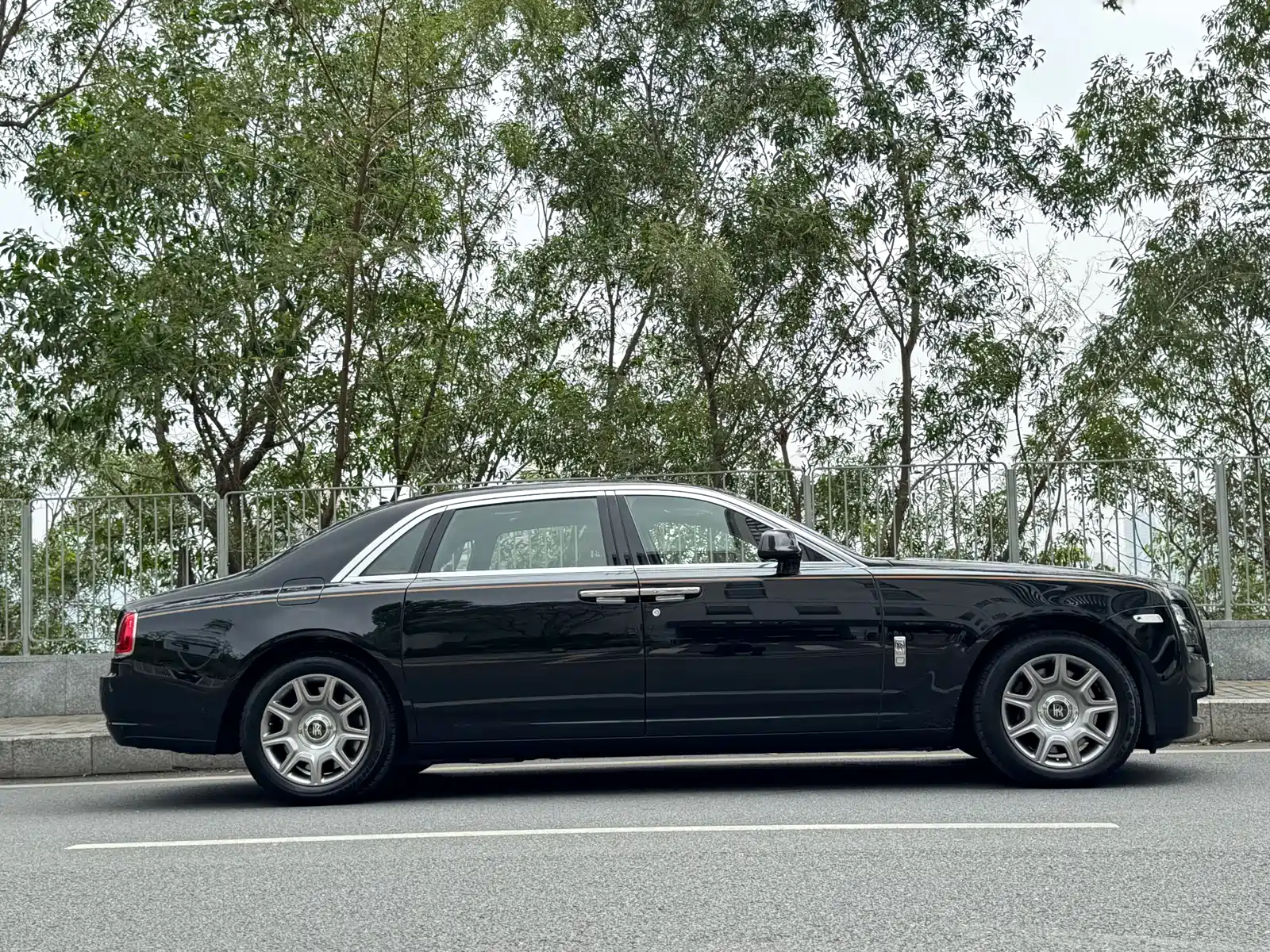 Фото 7 - Rolls-Royce Ghost