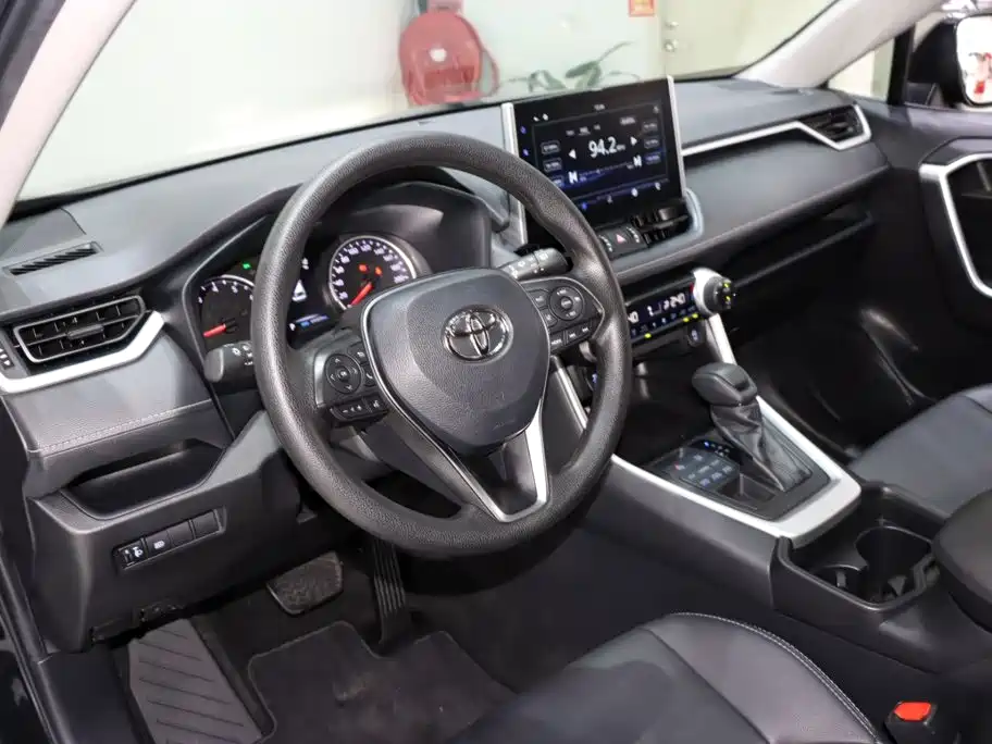 Toyota Wildlander 2021 2021 2.0L CVT 4WD Luxury Edition