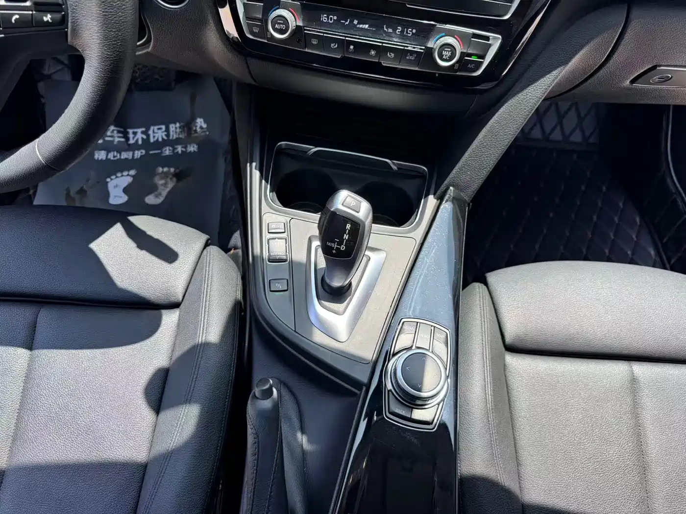 BMW 3 Series GT 2018 320i Luxury Design Package фото 32