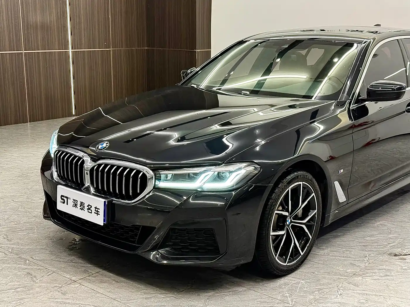 BMW 5 Series 2022 Facelift 530Li Premium M Sport Package фото 2