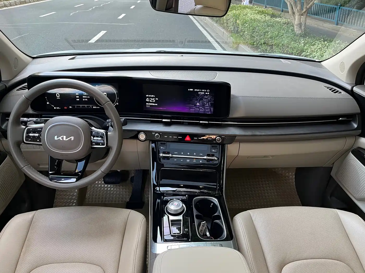 Kia Carnival 2021 2021 2.0T Luxury Tech Edition