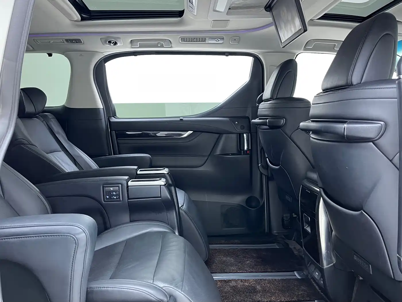 Toyota Vellfire 2019 2019 Hybrid 2.5L HV Luxury Edition